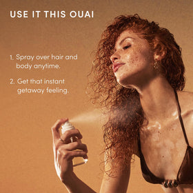 OUAI St. Barts Spray avec arrière-plan de fruits tropicaux