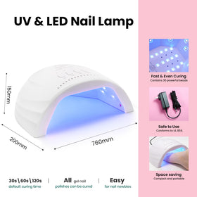 Outils de manucure inclus dans le kit de vernis à ongles