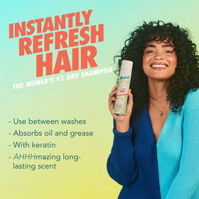 Pack de 3 Batiste Shampoo Sec Bare sur un fond neutre