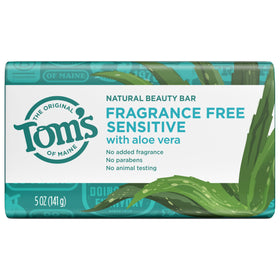 Pack de 6 barres de savon Tom's of Maine sur fond neutre