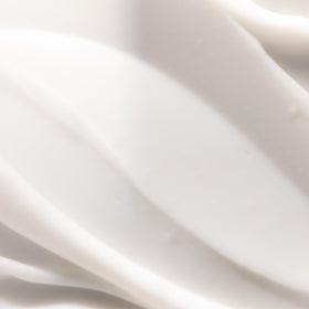 Packaging du Pureology Hydrate Sheer Conditioner sur fond blanc
