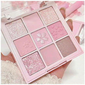 Palette de fards à paupières CAKAILA couleur rose clair vue de face