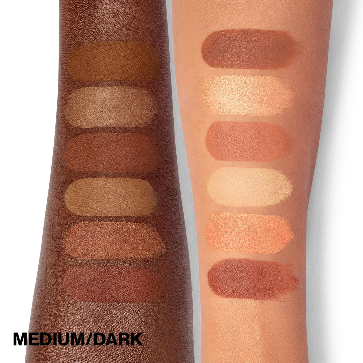Palette Smashbox ouverte montrant bronzer, enlumineur et blush
