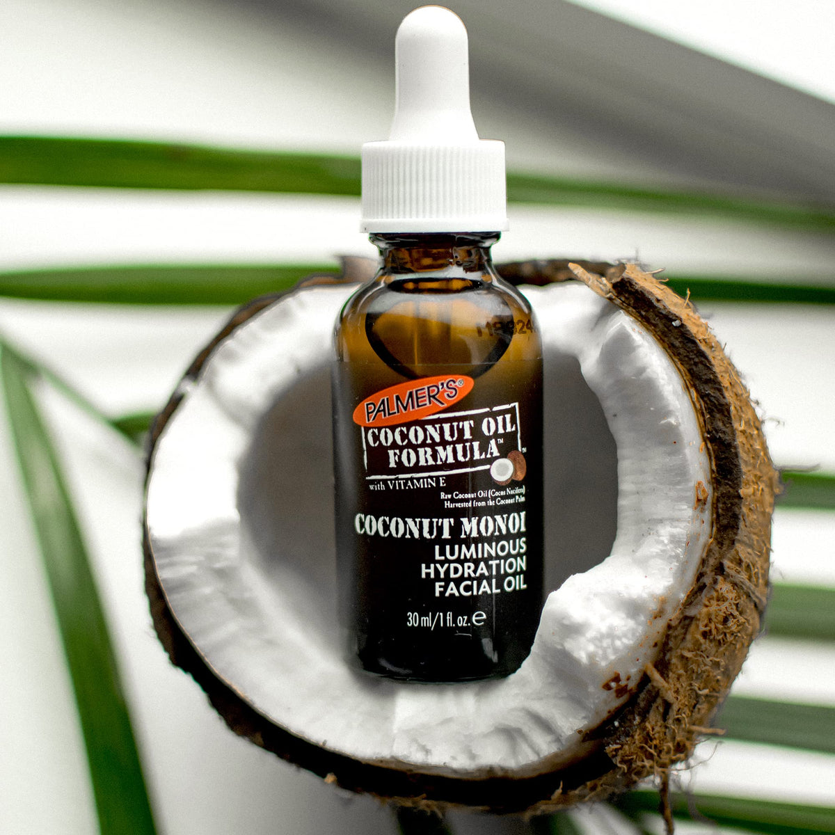 Palmer's Coconut Oil Bundle sur fond naturel