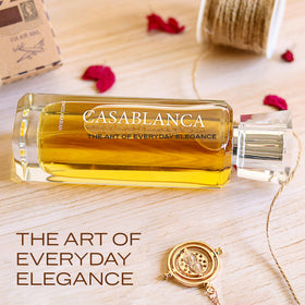 Parfum Swiss Arabian Casablanca sur un fond élégant