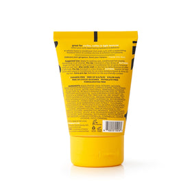 PATTERN Leave-In Conditioner 110g en utilisation sur cheveux bouclés