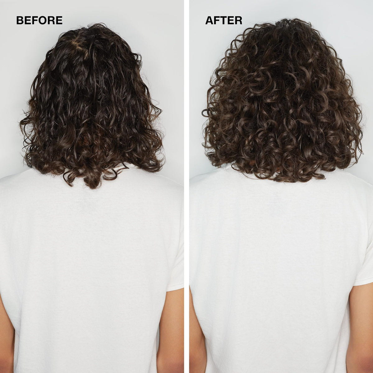 Paul Mitchell The Conditioner sur une coiffeuse