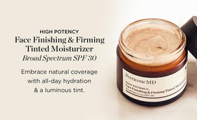 Perricone MD Crème Teintée SPF 30 application sur la peau