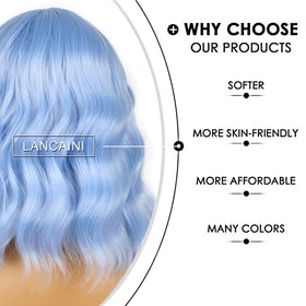 Perruque bleue LANCAINI portée par une modèle