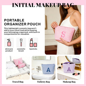 Petite pochette Fohufo rose à côté de la grande trousse