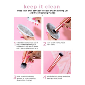 Pinceau Correcteur Expert Real Techniques en utilisation