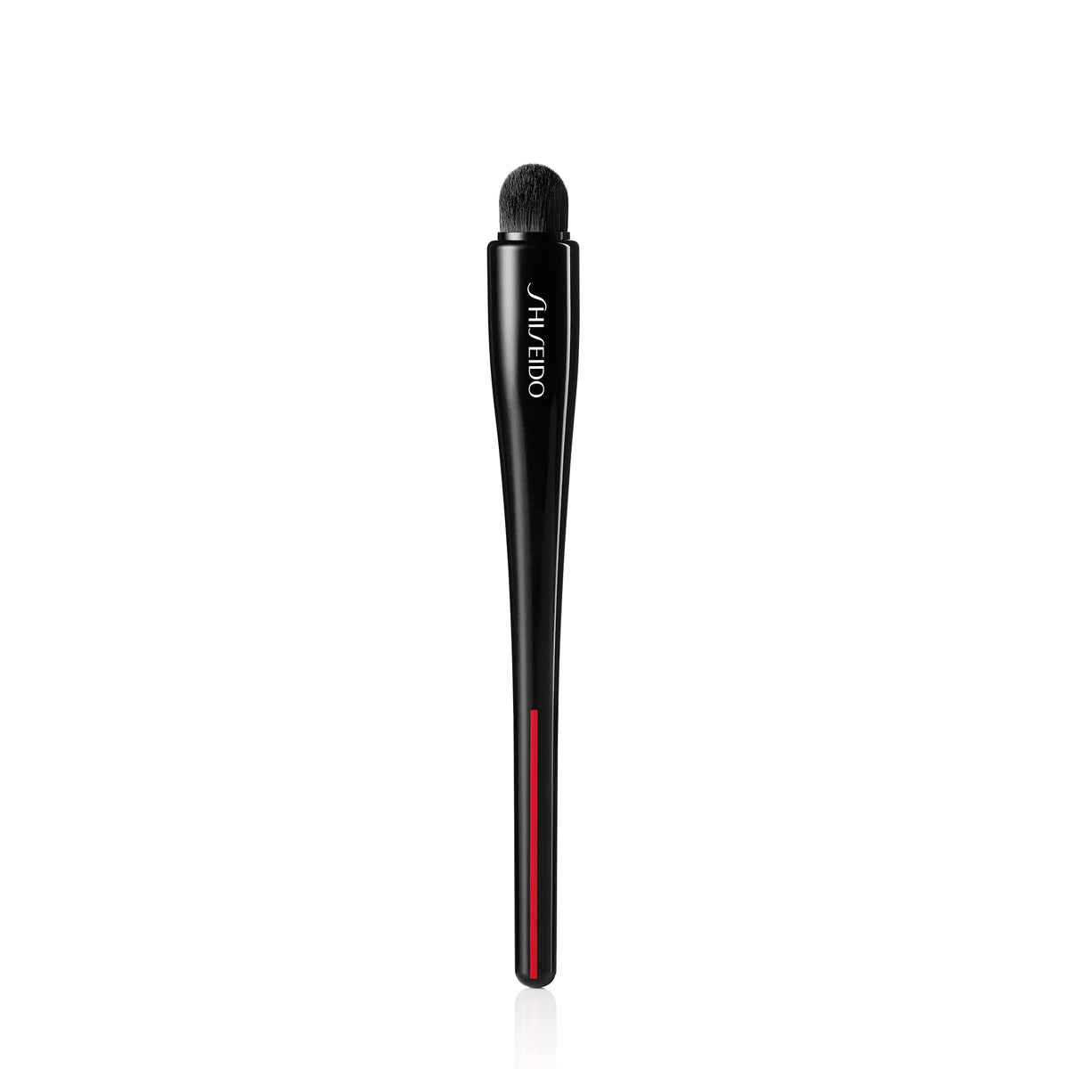 Pinceau Correcteur Shiseido TSUTSU FUDE vue avant avec poils synthétiques