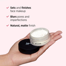 Pinceau IT Cosmetics Heavenly Luxe avec poudre Bye Bye Pores