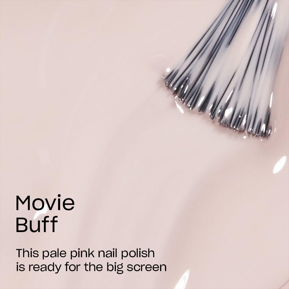 Pinceau large du vernis OPI Movie Buff pour application uniforme