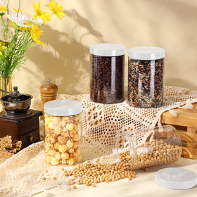 Pots en plastique Patelai montrant leur large ouverture