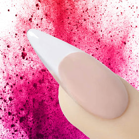 Poudre acrylique claire Young Nails 45g en utilisation