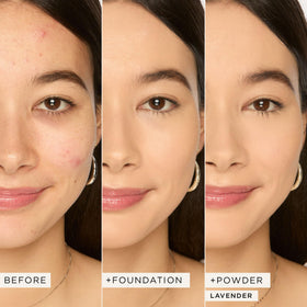 Poudre fixante creaseless tarte sur un fond neutre