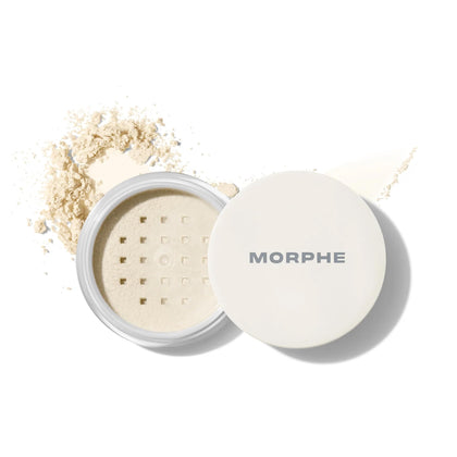 Poudre fixante translucide MORPHE 32g vue avant avec texture douce