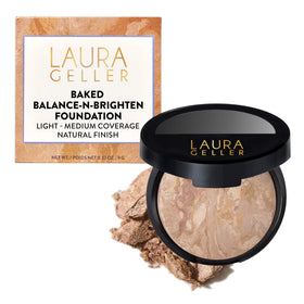 Poudre fond de teint LAURA GELLER Balance-n-Brighten modèle Teint Clair