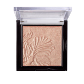 Poudre illuminatrice MegaGlo wet n wild avec texture veloutée, gros plan
