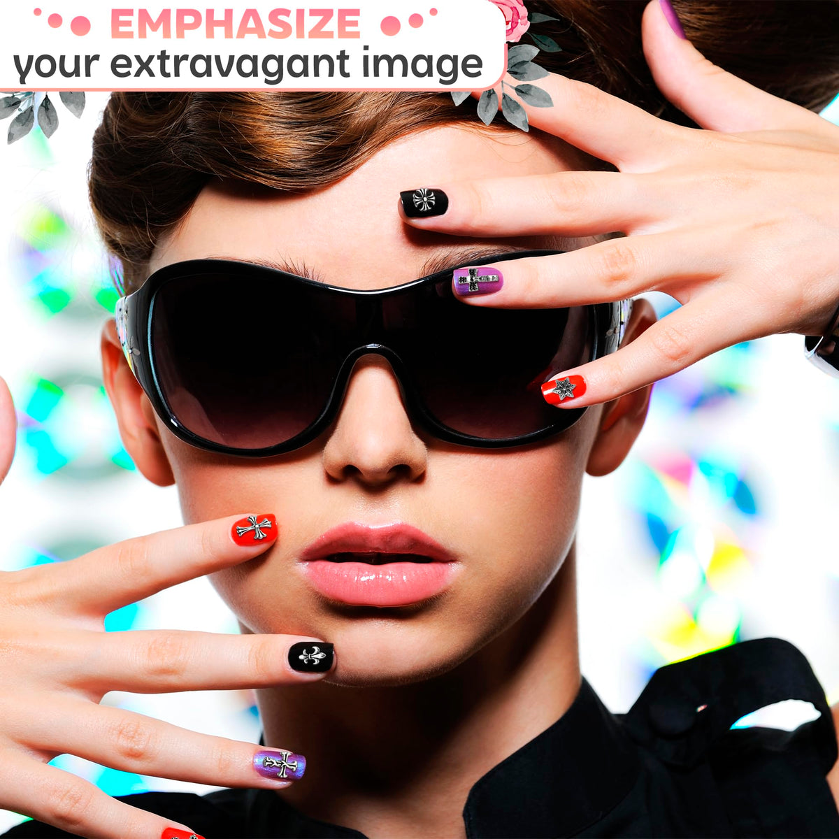 Présentation des charms pour nail art sur une table