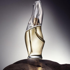 Présentation du Set Duo Donna Karan Cashmere Mist sur une table