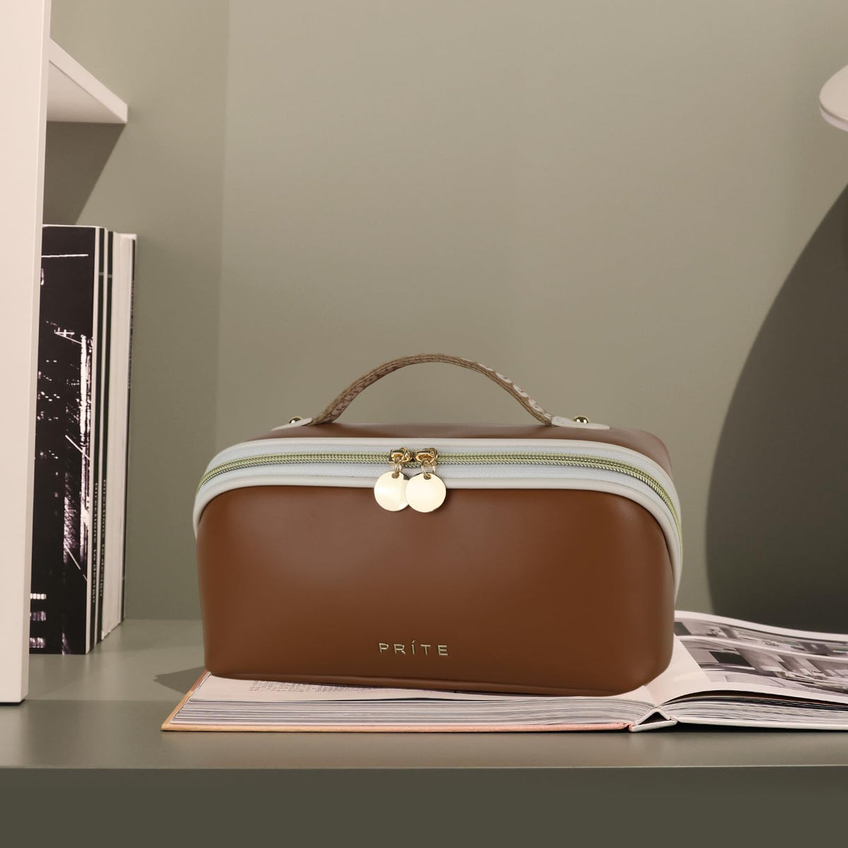 Prite trousse de maquillage avec pinceaux organisés