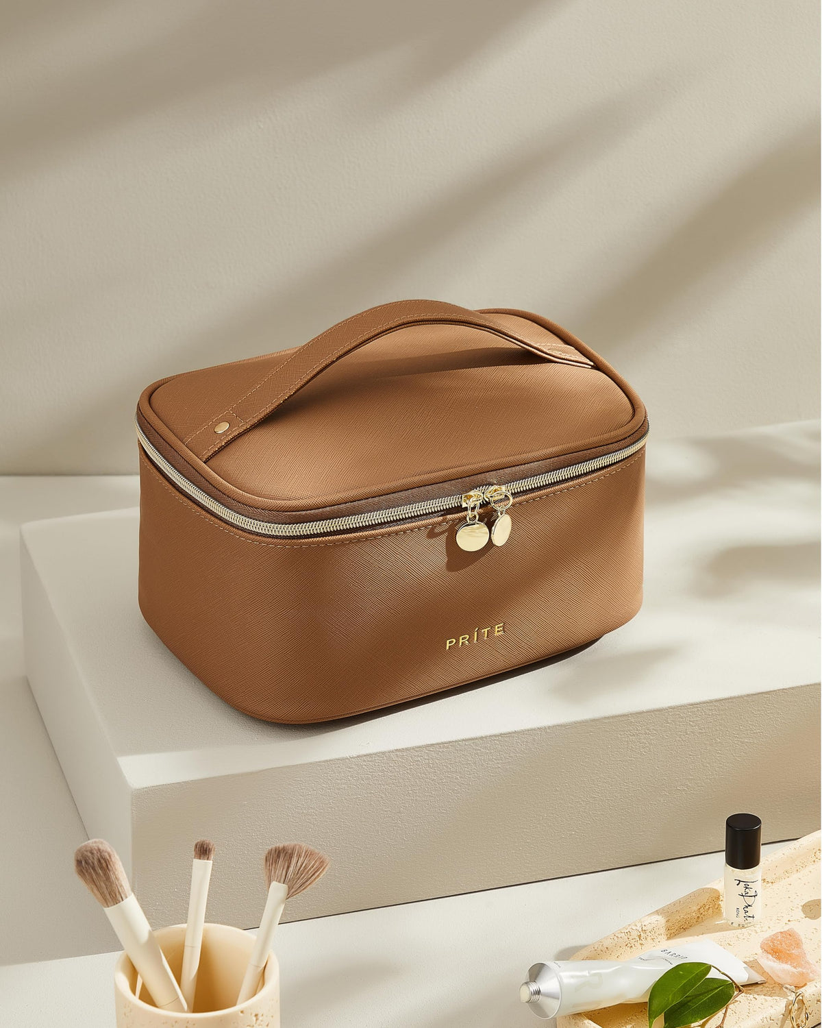 Prite Trousse de Maquillage Voyage ouverte montrant les compartiments