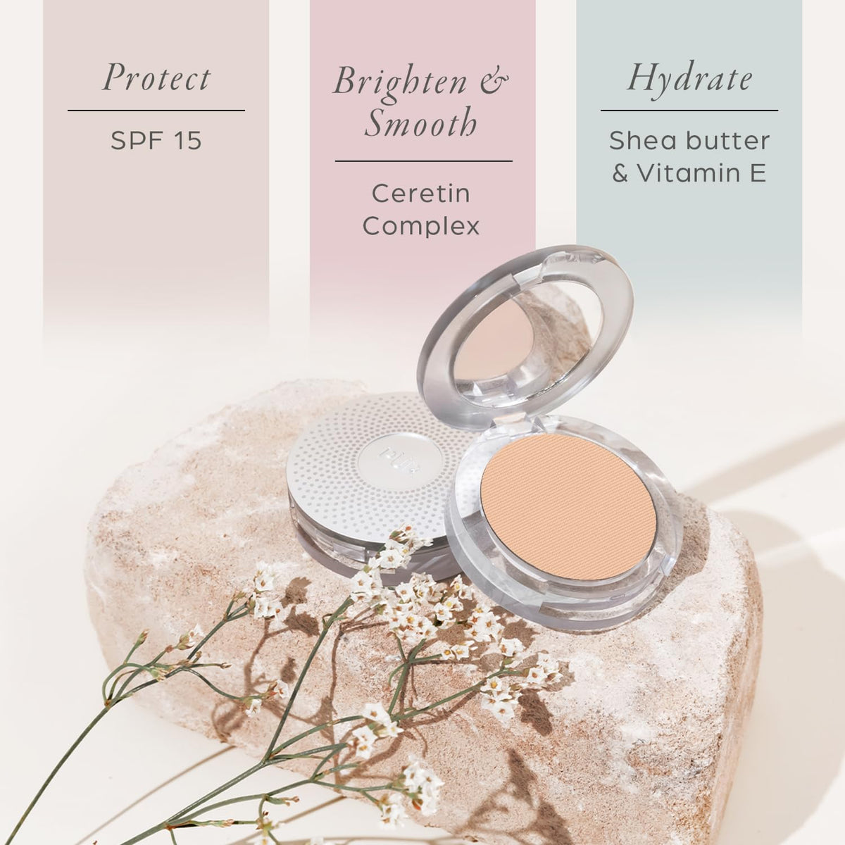 PÜR MINERALS Fond de Teint Poudré 4-en-1 SPF 15 Vanille dans son emballage