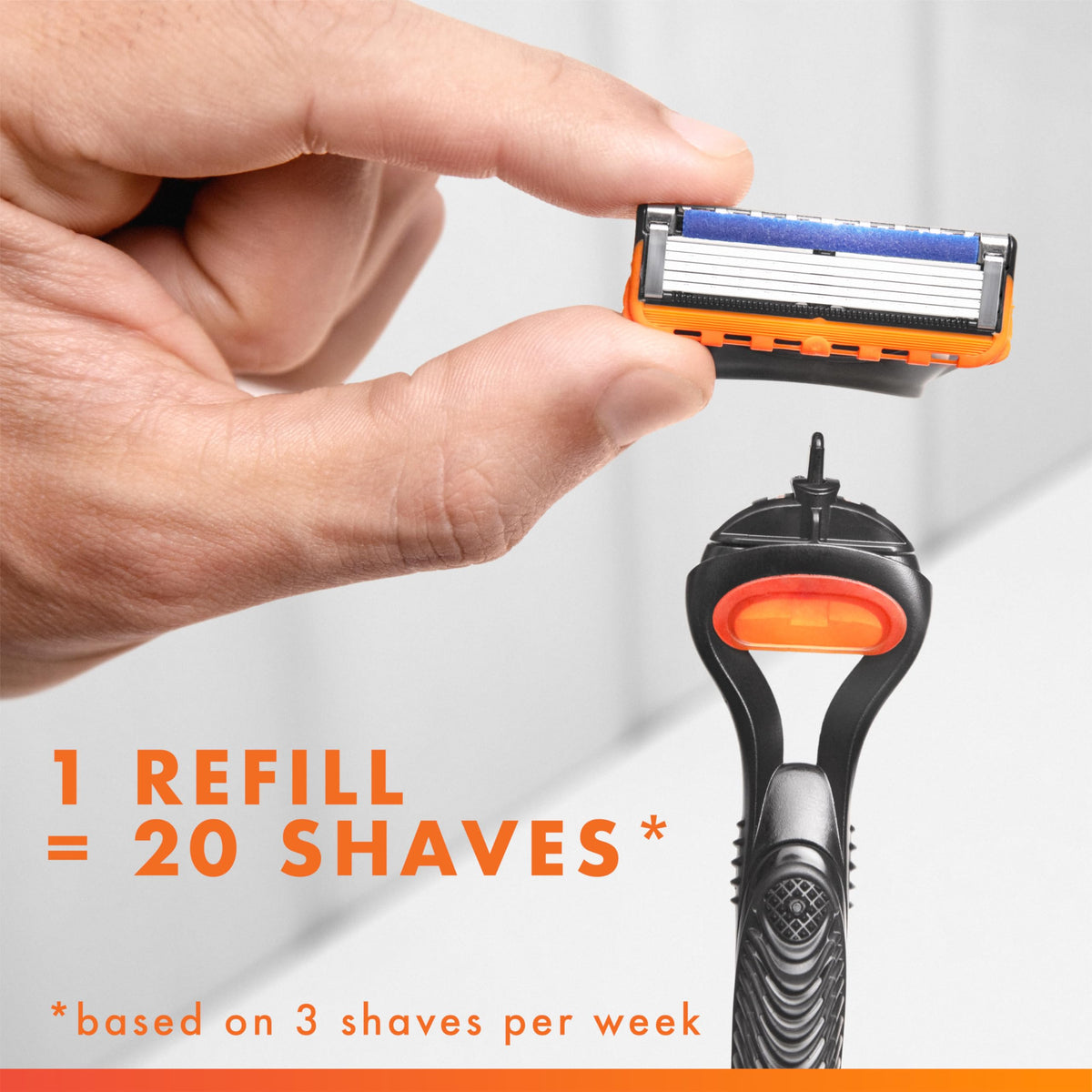 Rasoir Gillette Fusion5 posé sur une surface plane