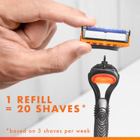 Rasoir Gillette Fusion5 posé sur une surface plane