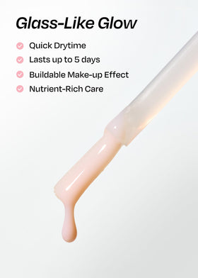 Renforceur d'Ongles ohora avec une finition brillante sur les ongles