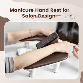 Repose-bras U marron JODSONE dans un salon de manucure