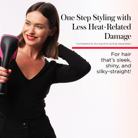 REVLON Brosse Séchoir et Lisseur 1100W en utilisation sur cheveux