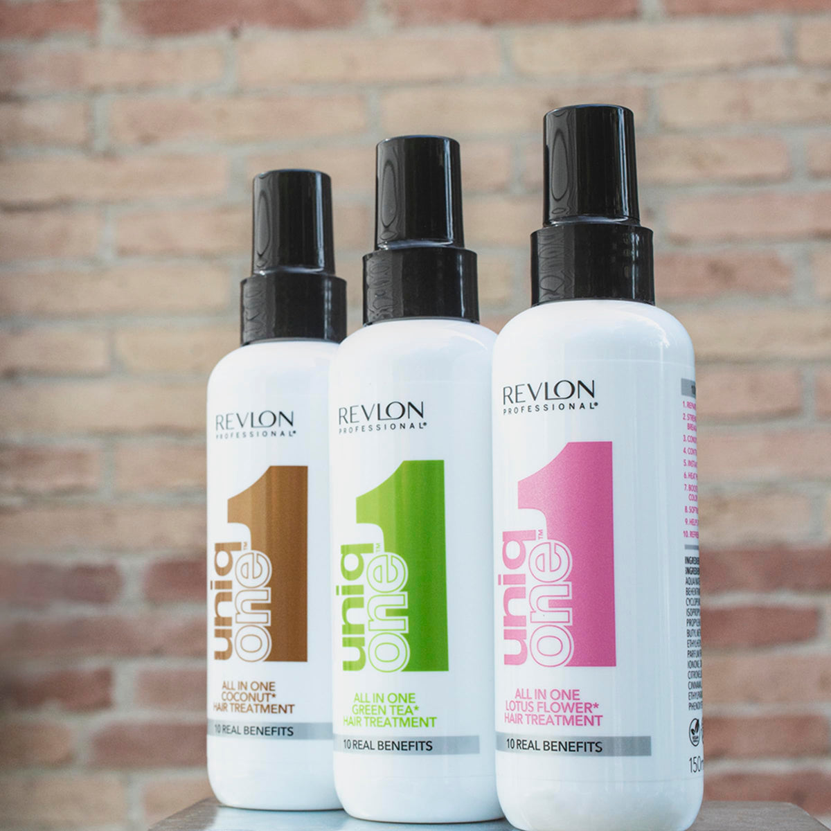 Revlon Professional UniqOne 190g sur coiffeuse