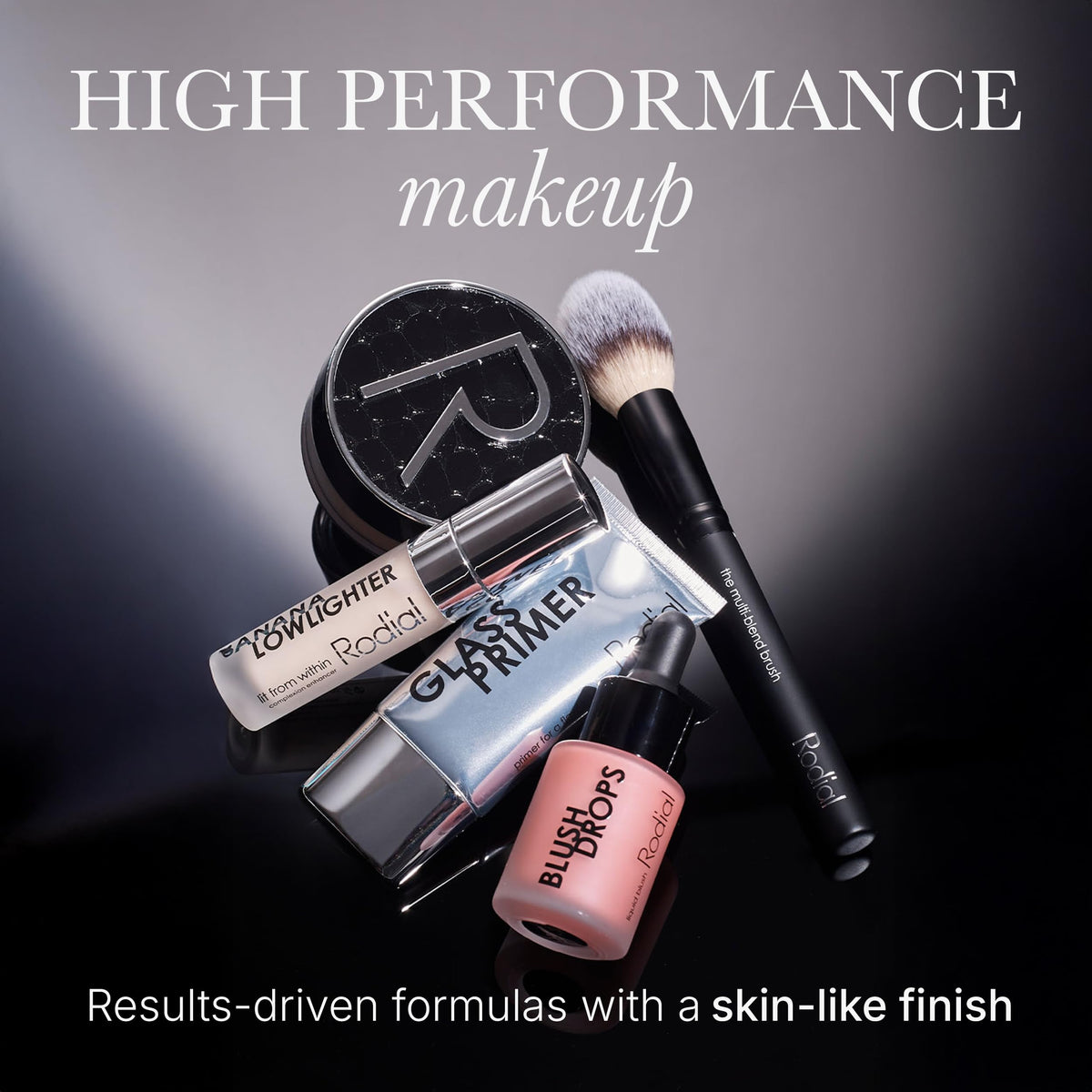 Rodial Soft Focus Glow Drops dans un environnement de beauté