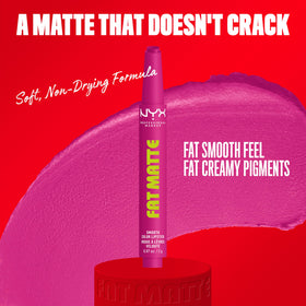 Rouge à Lèvres Matte Fat NYX en Fuchsia - texture crémeuse