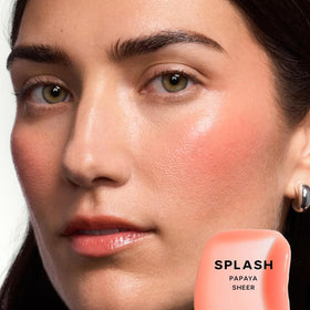 Saie Glossybounce applicateur en mousse pour une application précise