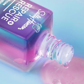 Sally Hansen Sérum avec goutte de produit sur surface