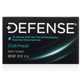Savon à l'avoine Defense Soap avec ingrédients naturels à côté