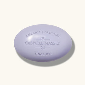 Savon Caswell-Massey Lavande dans un cadre naturel