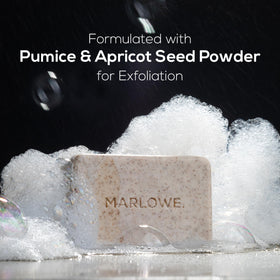 Savon exfoliant MARLOWE. au bois d'oud, en gros plan