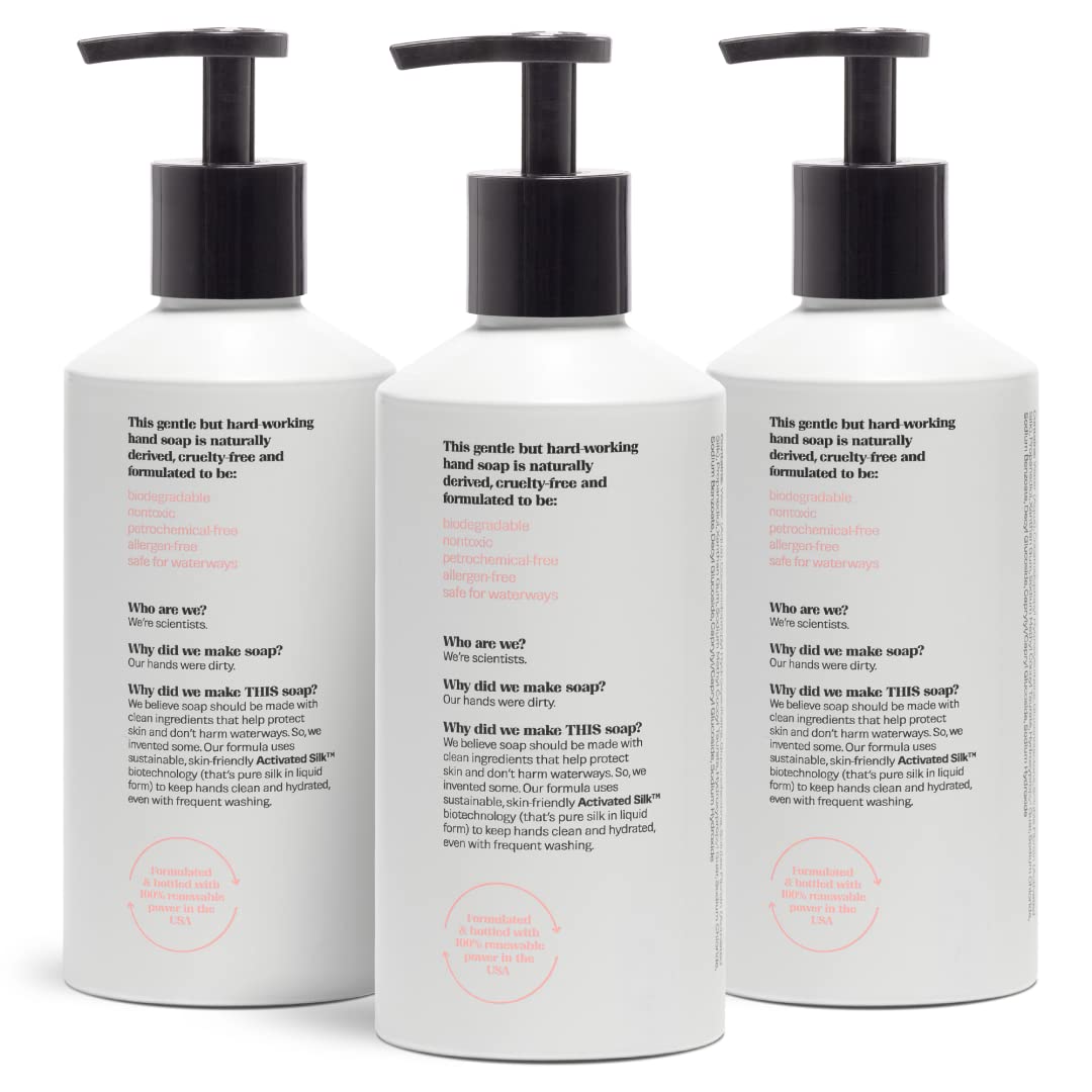 Savon liquide EVOLVED BY NATURE dans un environnement de salle de bain