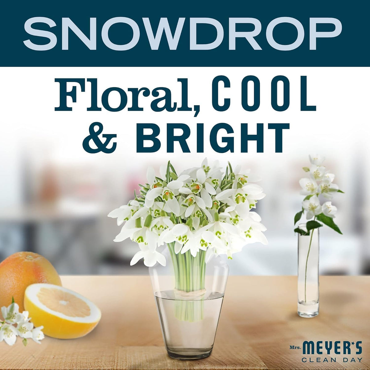 Savon Liquide Mains Snowdrop avec des fleurs blanches en arrière-plan