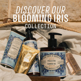 Savon liquide Panier des Sens Iris dans une salle de bain élégante