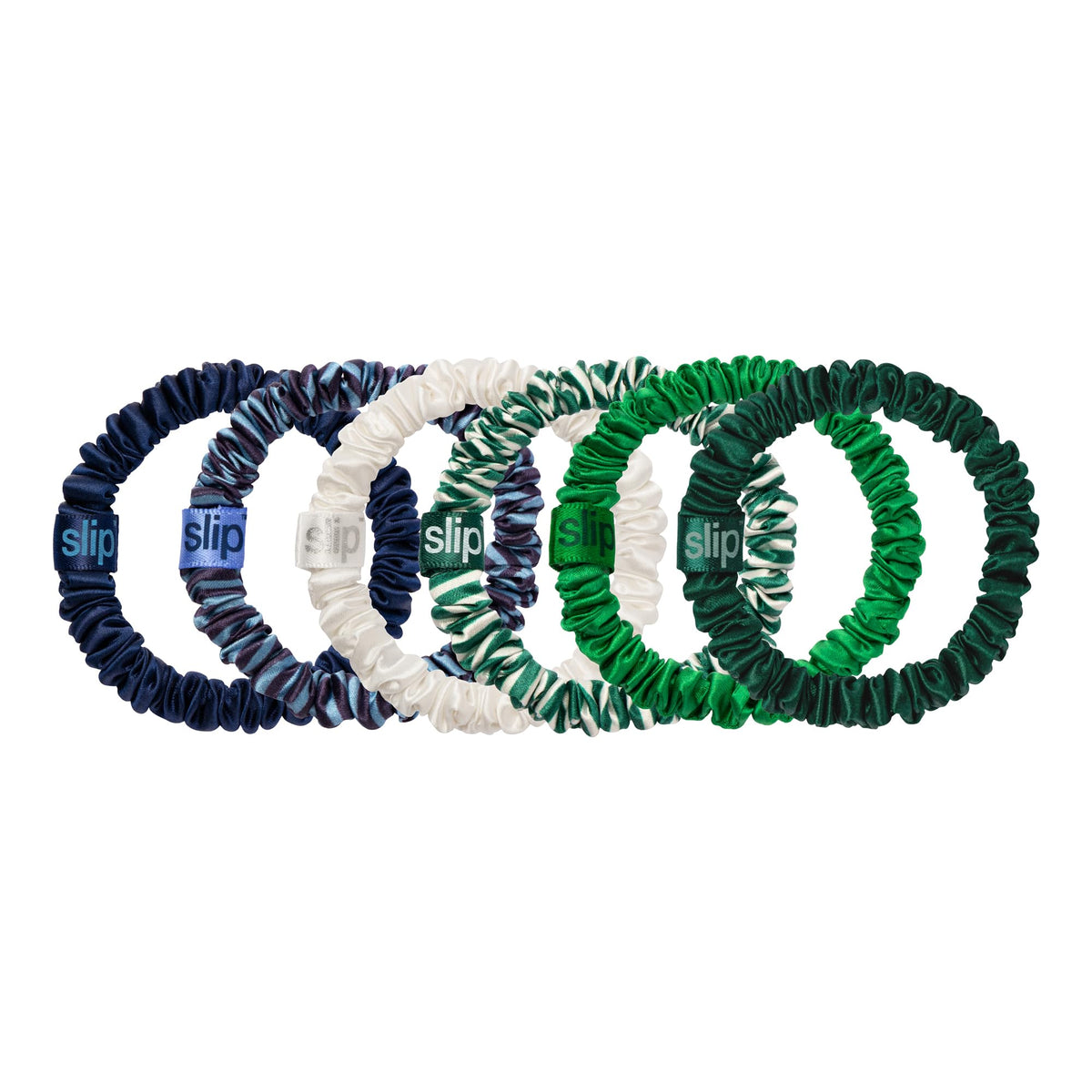 Scrunchie en soie SLIP couleur blanche vue de près