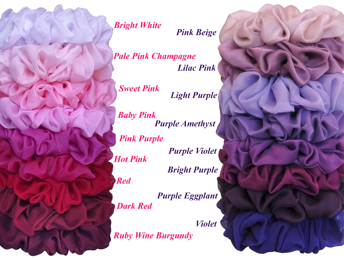 Scrunchie vert avec un chignon élégant