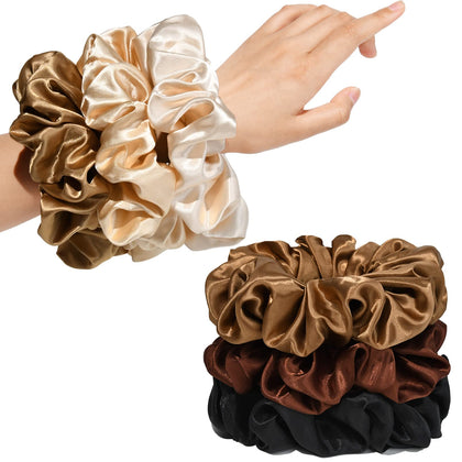 Scrunchies en satin CEELGON, couleur noire, vue de face