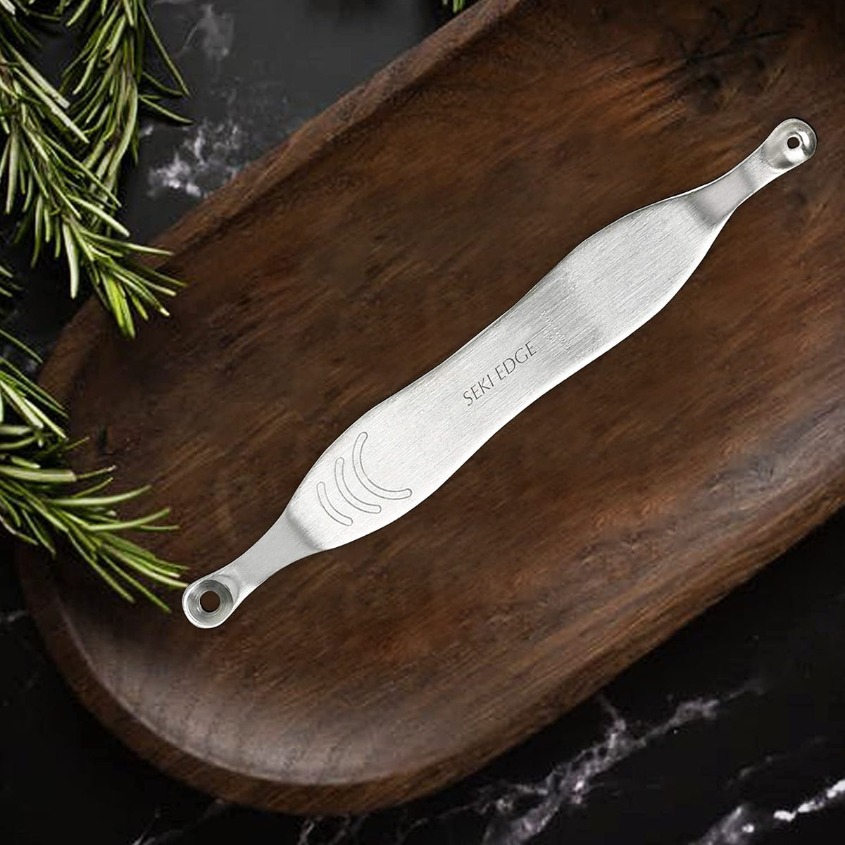 Seki EDGE Extracteur de Comédons avec accessoires