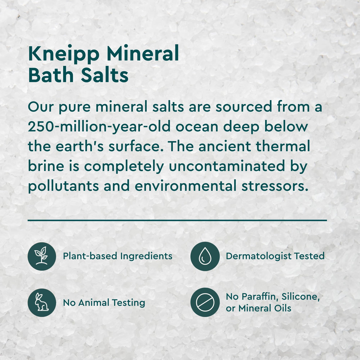 Sel de bain Kneipp à l'arnica avec huiles essentielles en arrière-plan